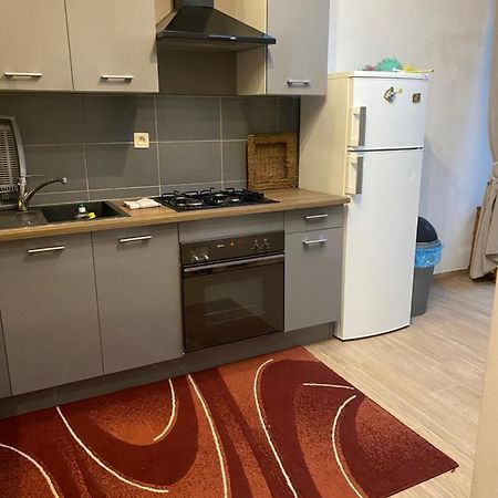 Superbe Appartement Σαρλρουά Εξωτερικό φωτογραφία