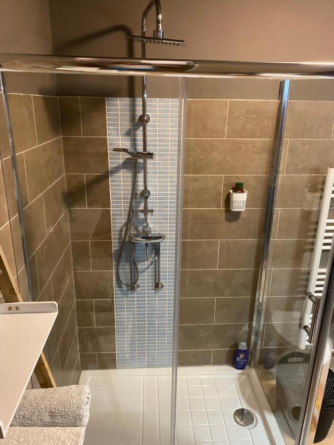 Superbe Appartement Σαρλρουά Εξωτερικό φωτογραφία
