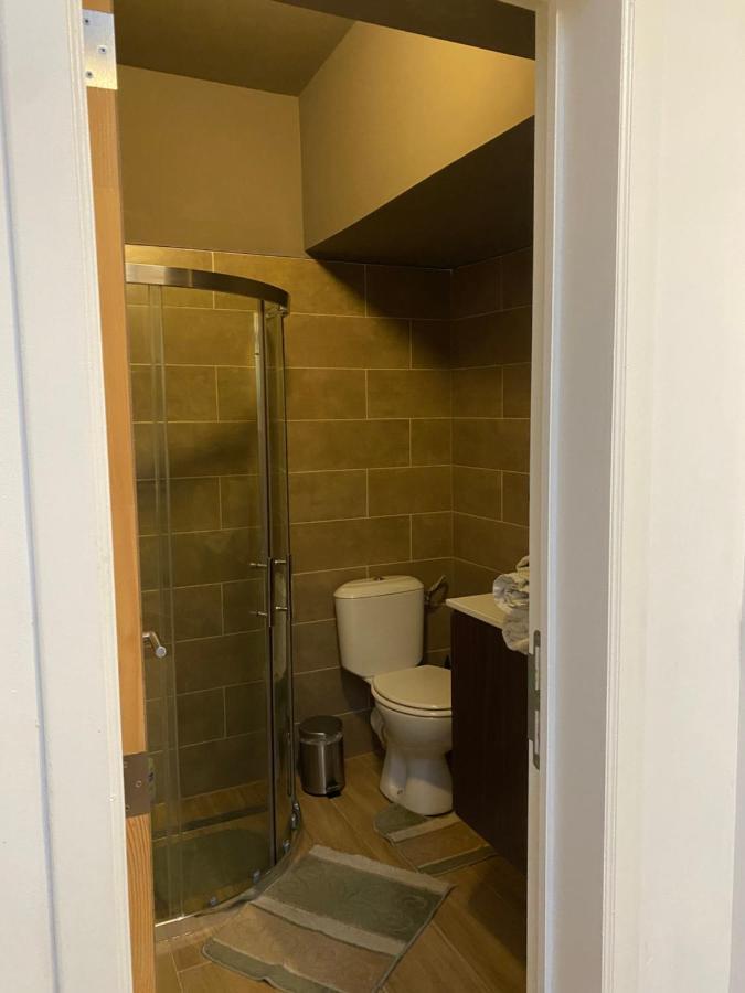 Superbe Appartement Σαρλρουά Εξωτερικό φωτογραφία