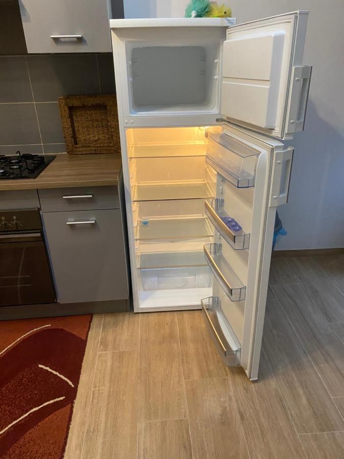 Superbe Appartement Σαρλρουά Εξωτερικό φωτογραφία