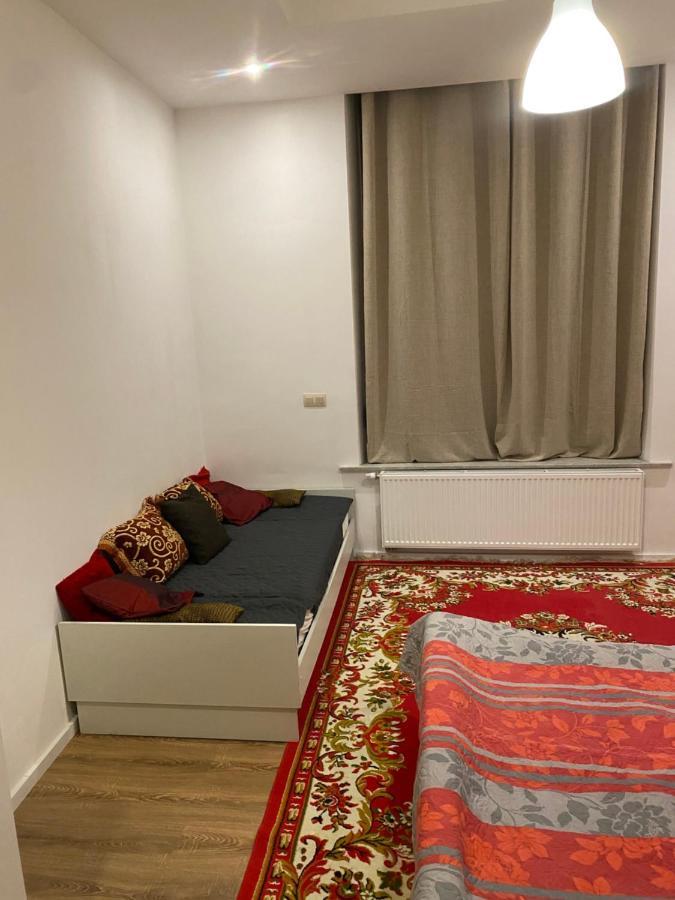 Superbe Appartement Σαρλρουά Εξωτερικό φωτογραφία